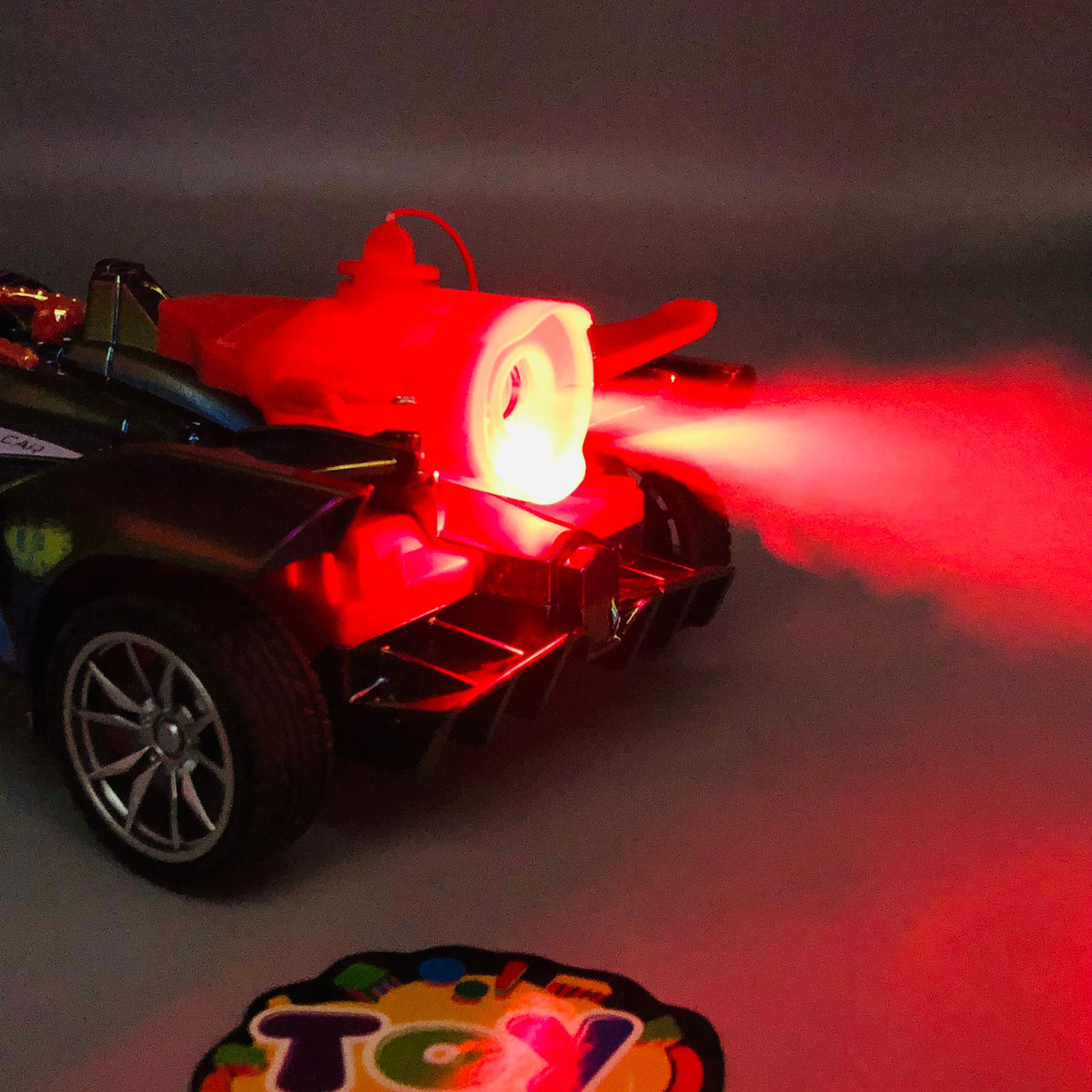 1:14 RC Flowing Light Spray Car