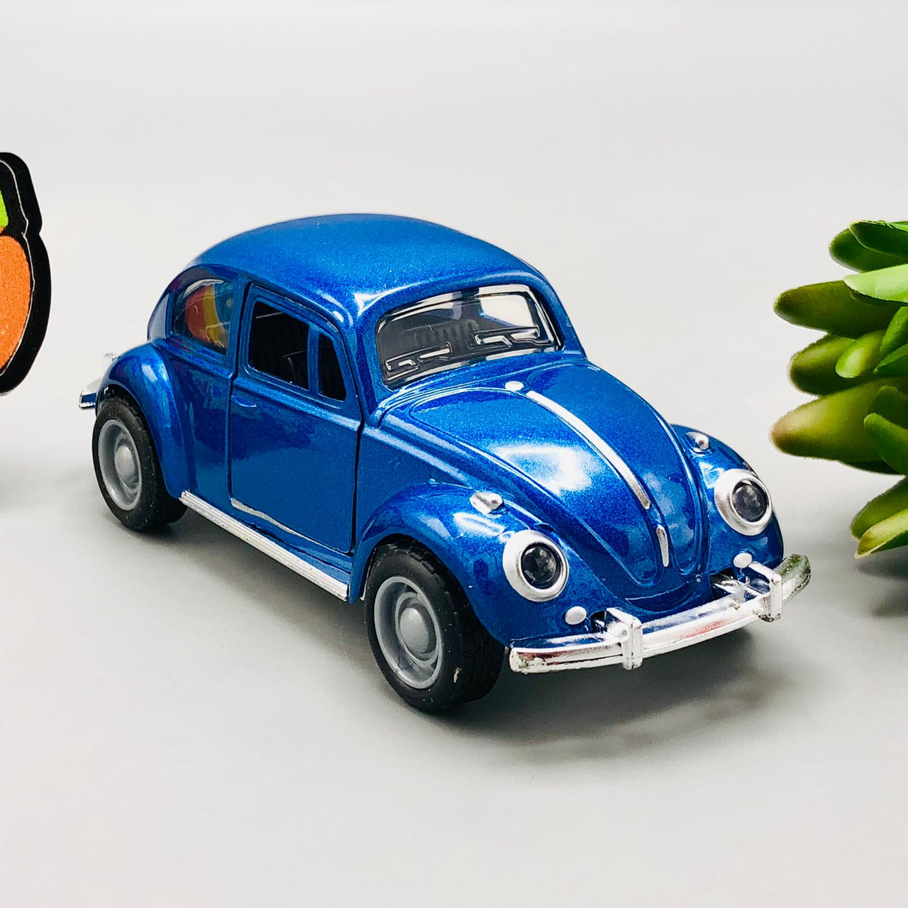 1:43 Mini Diecast Volkswagen Beetle Model