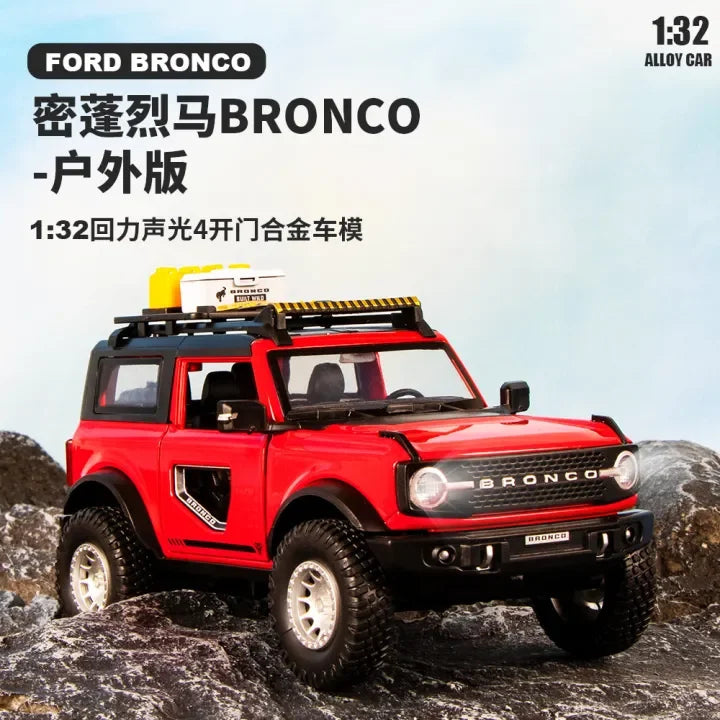 1:32 Diecast Ford Bronco Lima Model With Miniature