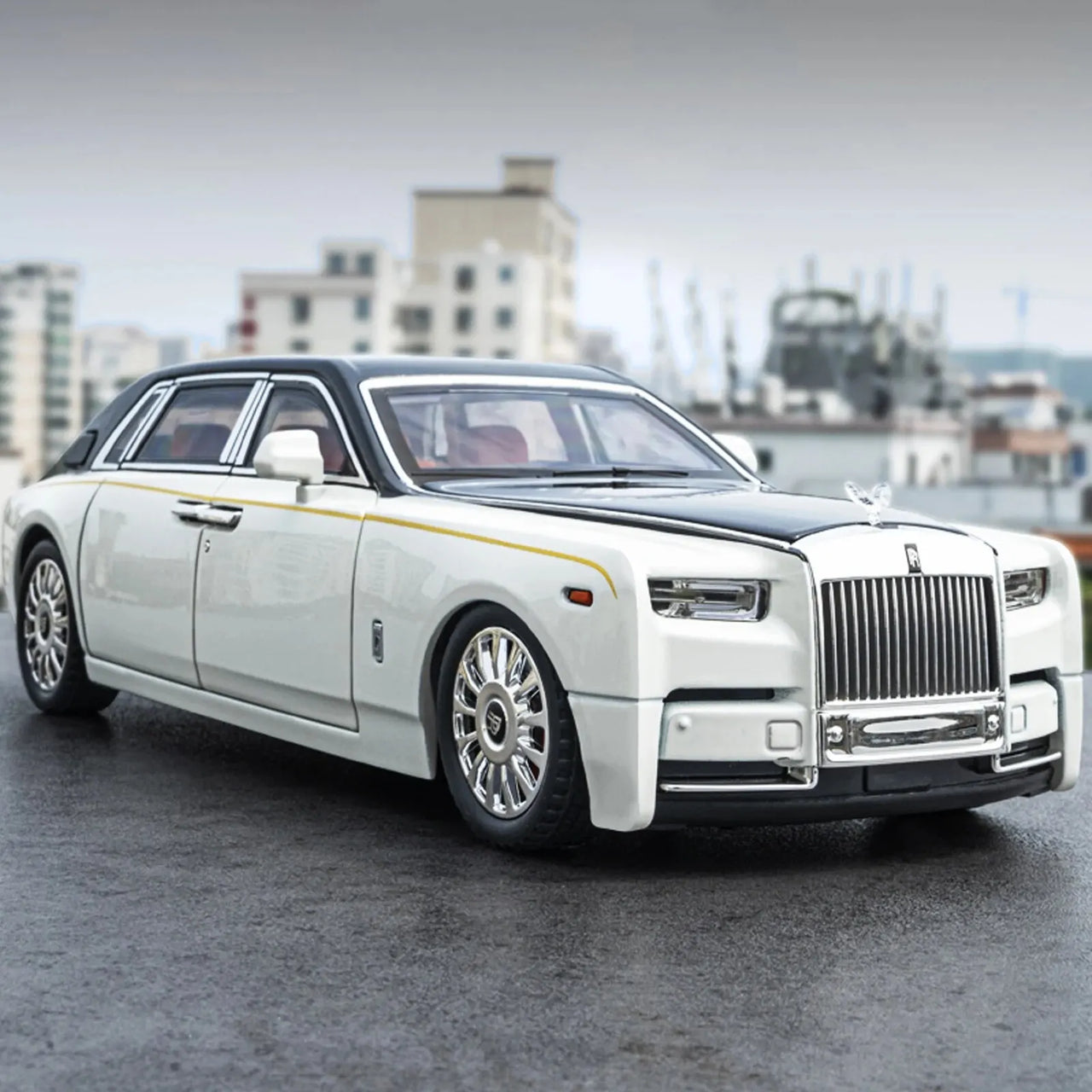 1:18 Diecast Rolls Royce Phantom Model Car