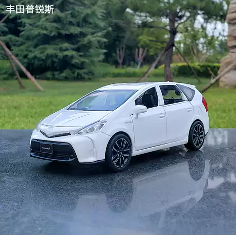 1:32 Diecast Toyota Prius Model Car