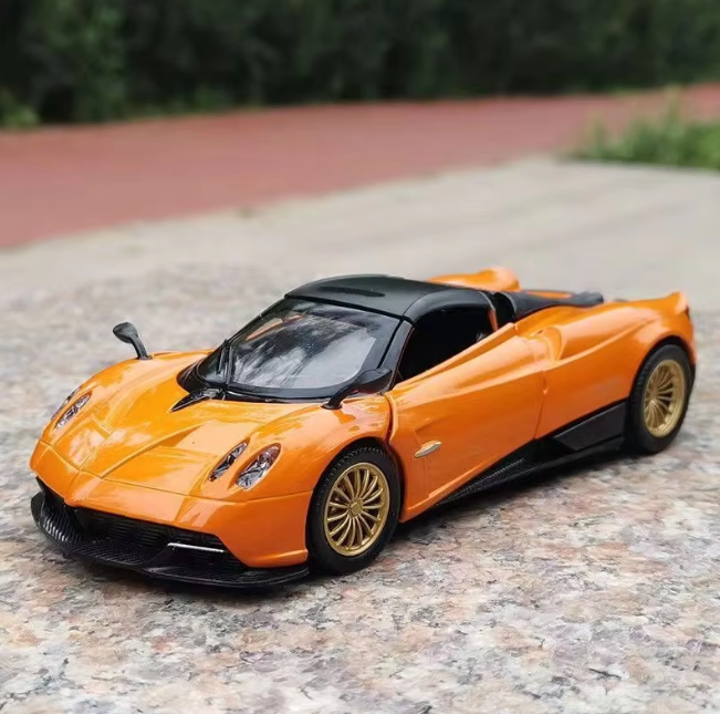 1:32 Diecast Pagani Huayra Roadster Official Licensed Model