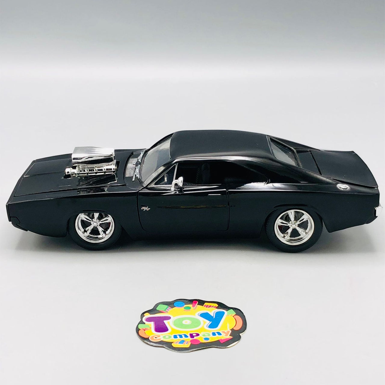 Jada 1:24 Diecast Fast & Furious Dom's Dodge Charger R/T Model