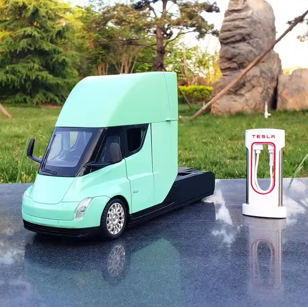 1:24 Diecast Tesla Semi Truck Head Model