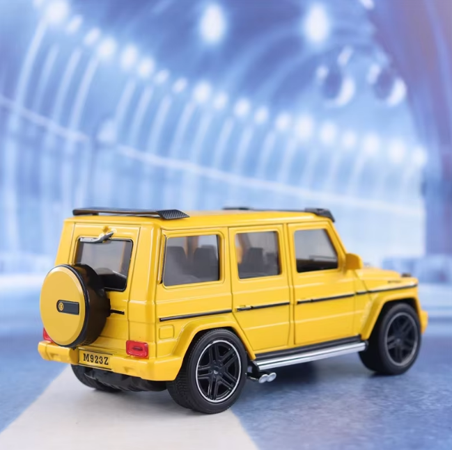 1:24 Diecast Mercedes Brabus Model