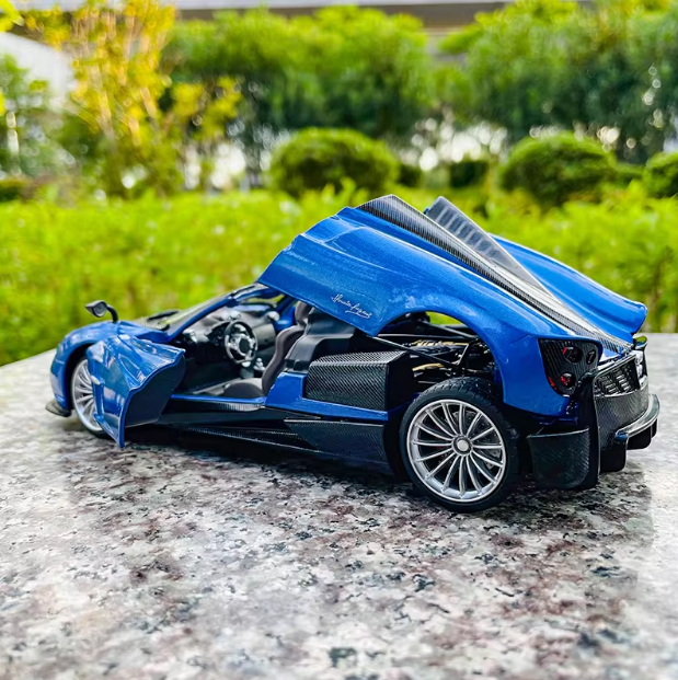 1:24 Diecast Pagani Huayra Roadster Official Licensed Model