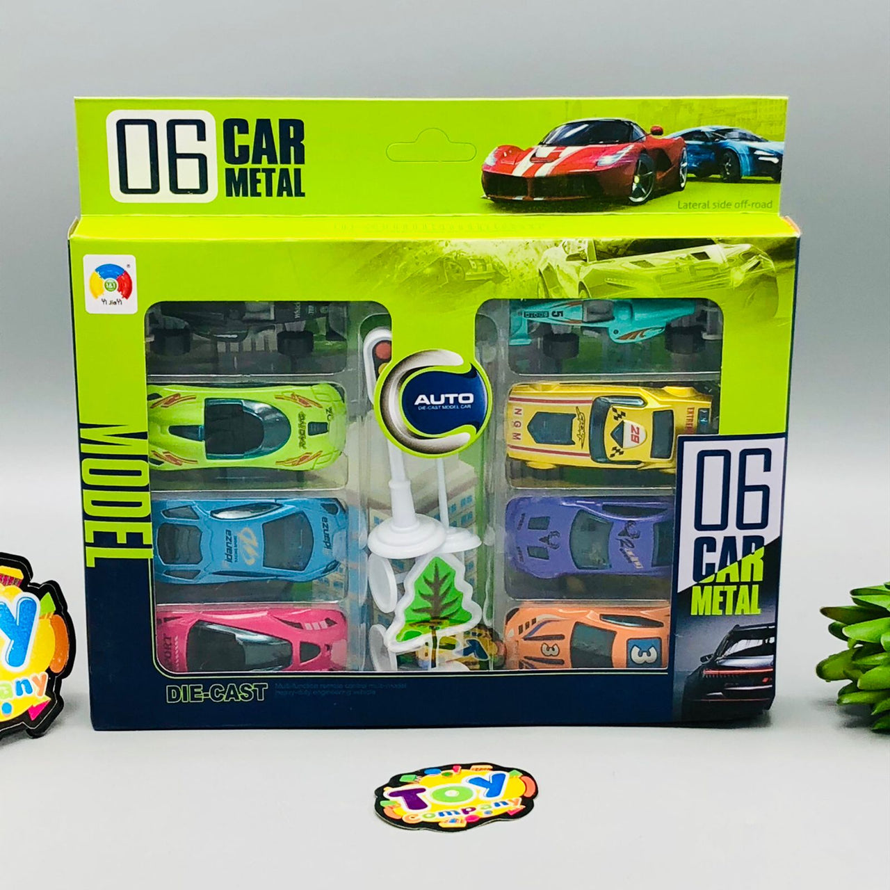 Diecast 8Pcs Traffic Cars With Road Mat & Accessories
