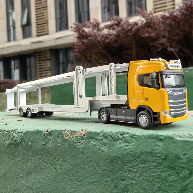 1:50 Diecast Scania Large Transport Truck