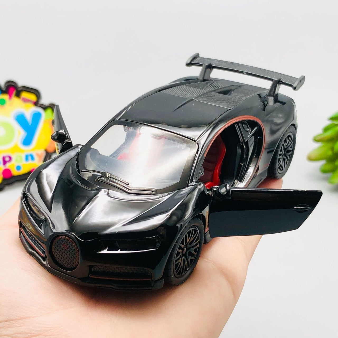 1:36 Diecast Mini Pullback Bugatti Chiron Model Car