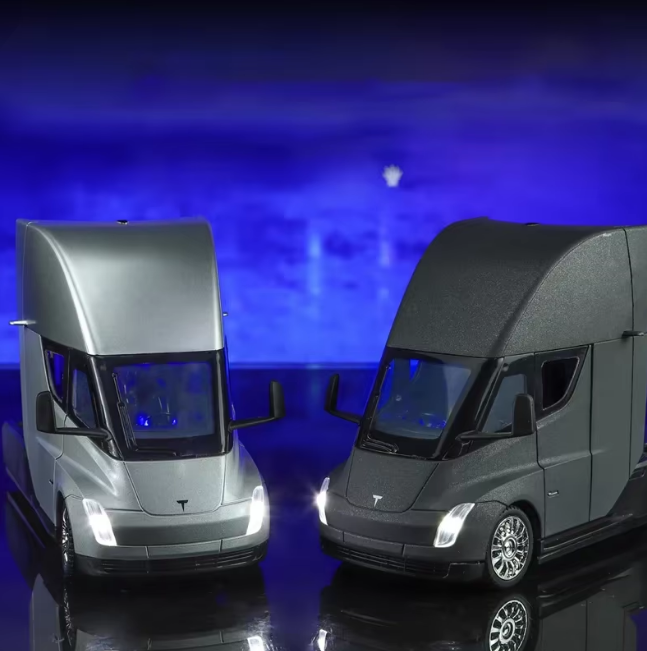 1:24 Diecast Tesla Semi Truck Head Model