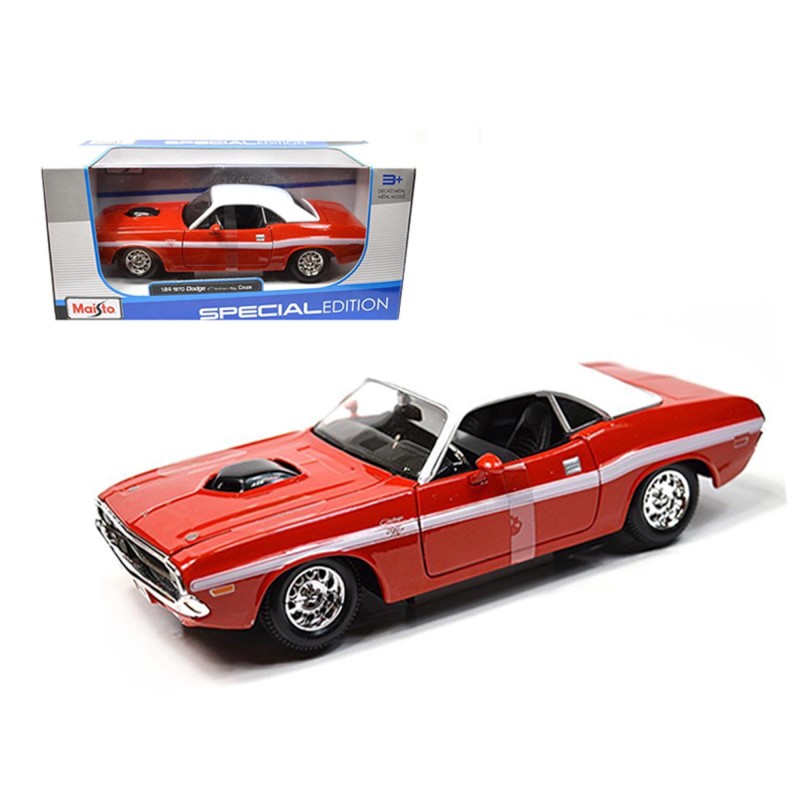 Maisto 1:24 1970 Dodge Challenger R/T Coupe