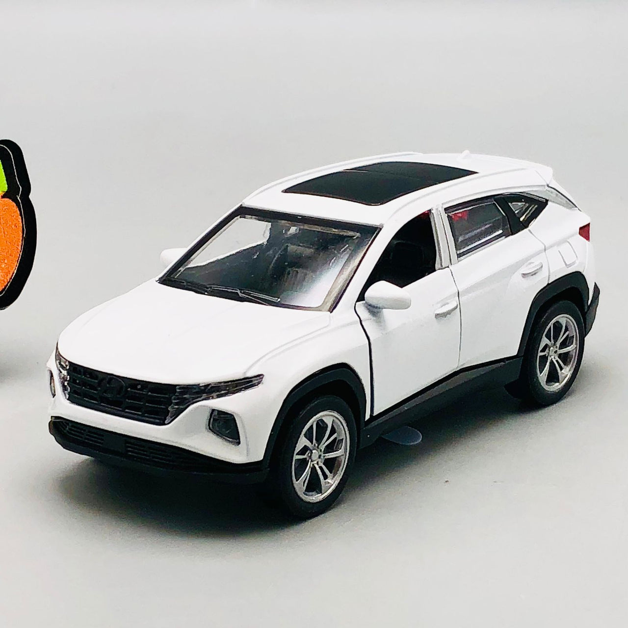 1:32 Diecast Hyundai Tucson Model Car