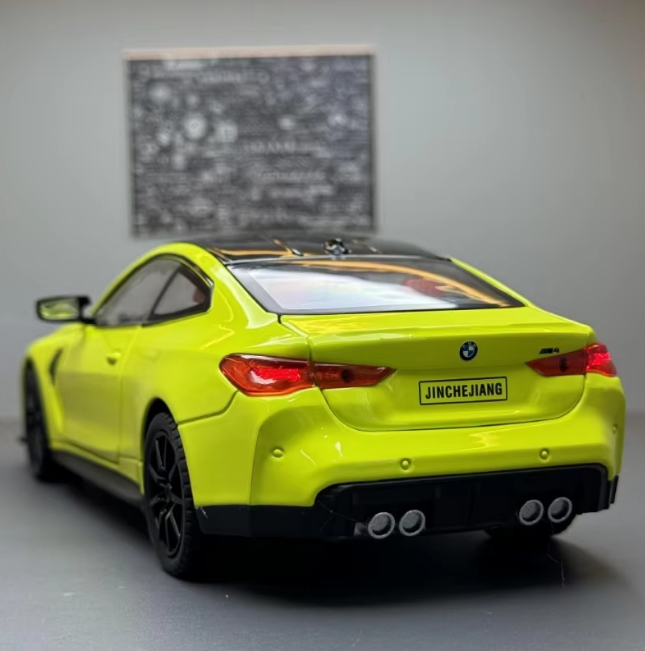 1:24 Diecast BMW M4 Model Car