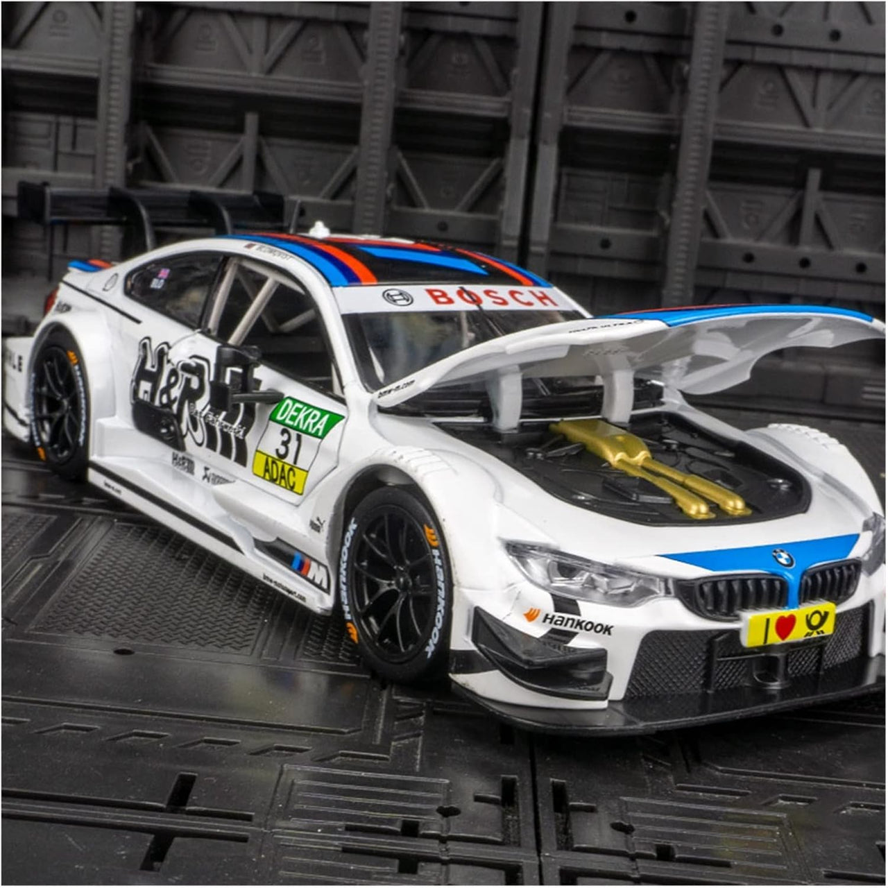 1:24 Diecast BMW M4 DTM Official Licensed Model Car