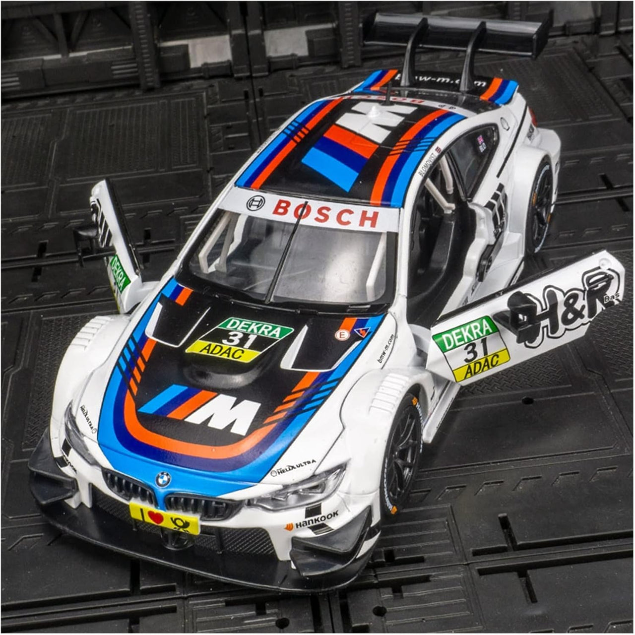 1:24 Diecast BMW M4 DTM Official Licensed Model Car