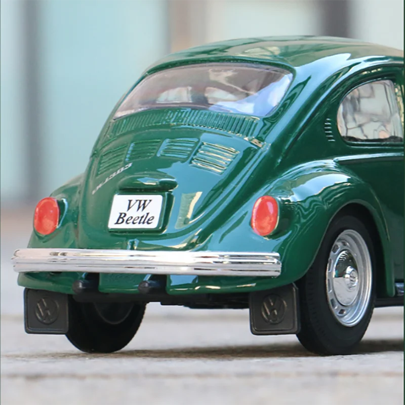 Maisto 1:24 Volkswagen Beetle - Green