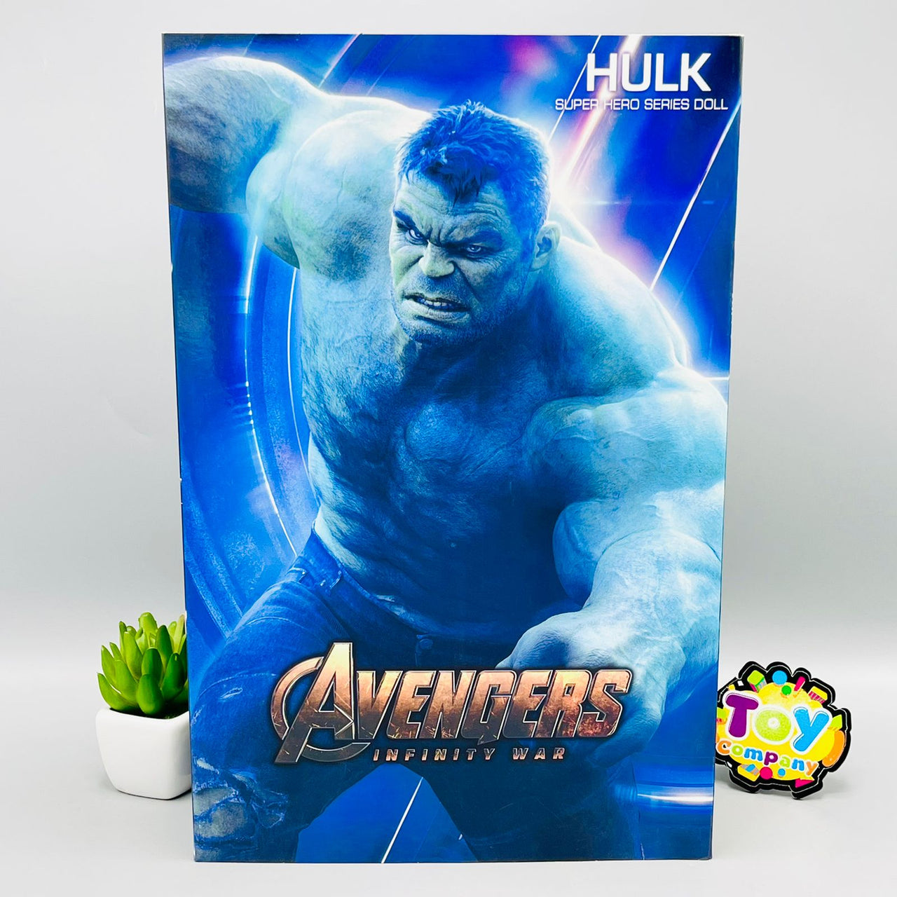 Premium Marvel Avengers Hulk Figure