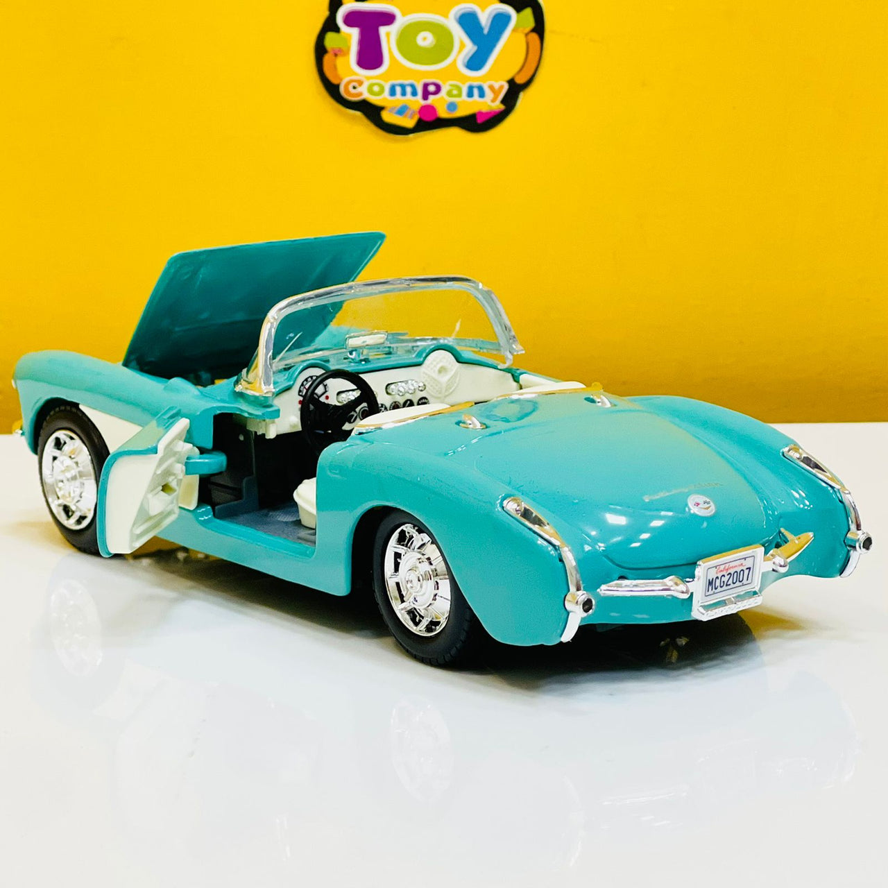 Maisto 1:24 Chevrolet Corvette (1957)