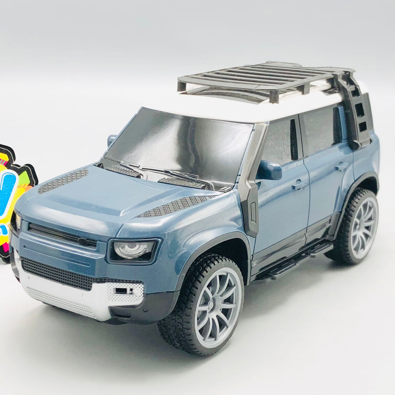 1:16 RC Land Rover Defender Vehicle