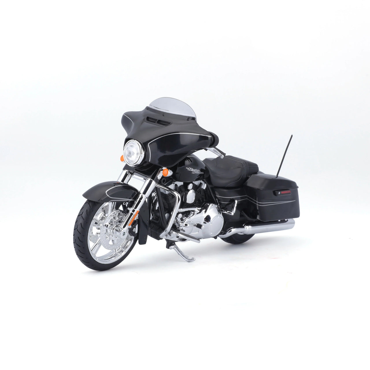 Maisto 1:12 Harley Davidson 2015 Street Glide Bike
