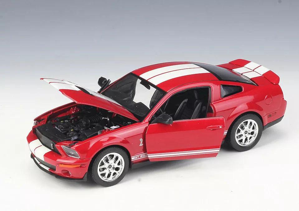 Welly 1:24 Diecast 2007 Shelby Cobra GT500 Model Car