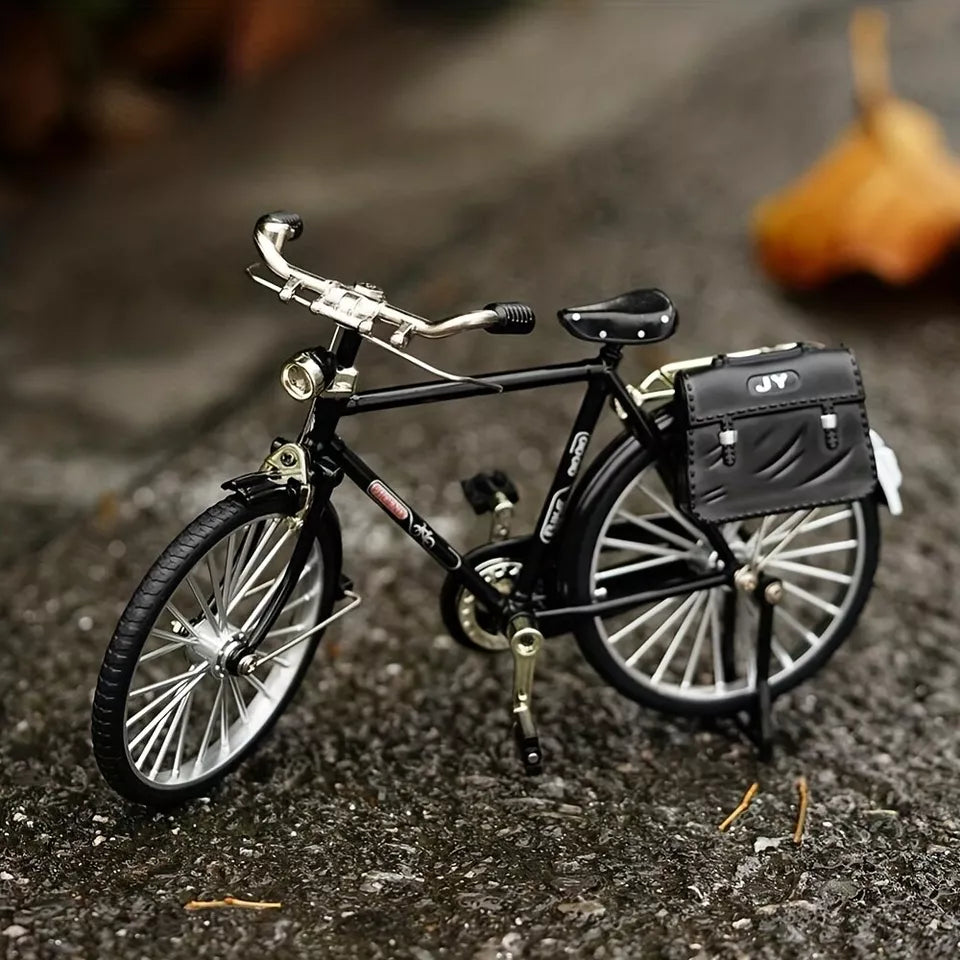 1:10 Diecast Classic Sohrab Bicycle With Air Pump & Bag